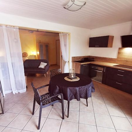 Gites Sud Ardeche Lou Quieou Uzer  Екстериор снимка