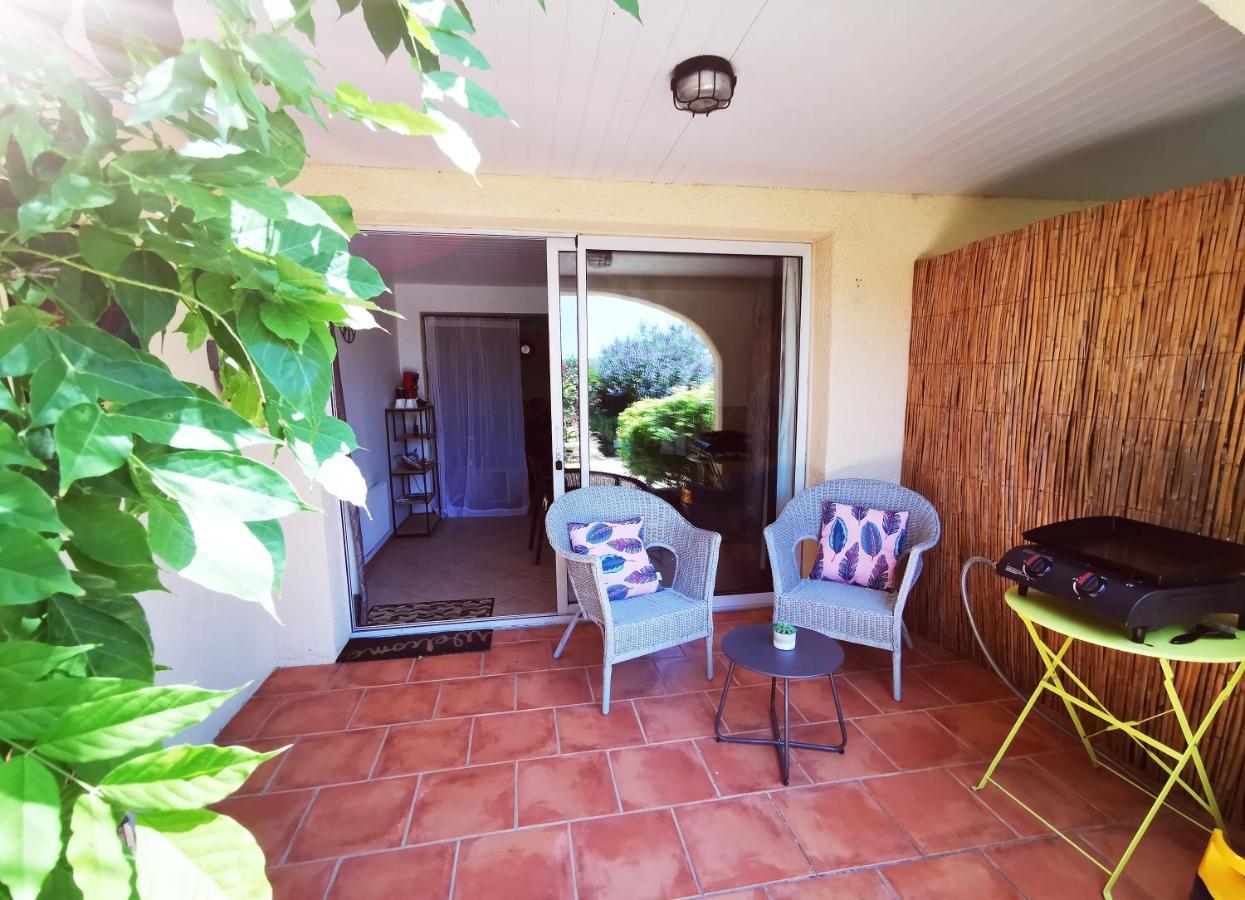 Gites Sud Ardeche Lou Quieou Uzer  Екстериор снимка